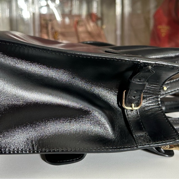 Authentic Balenciaga Black Leather Women's Bag - Picture 3 of 10